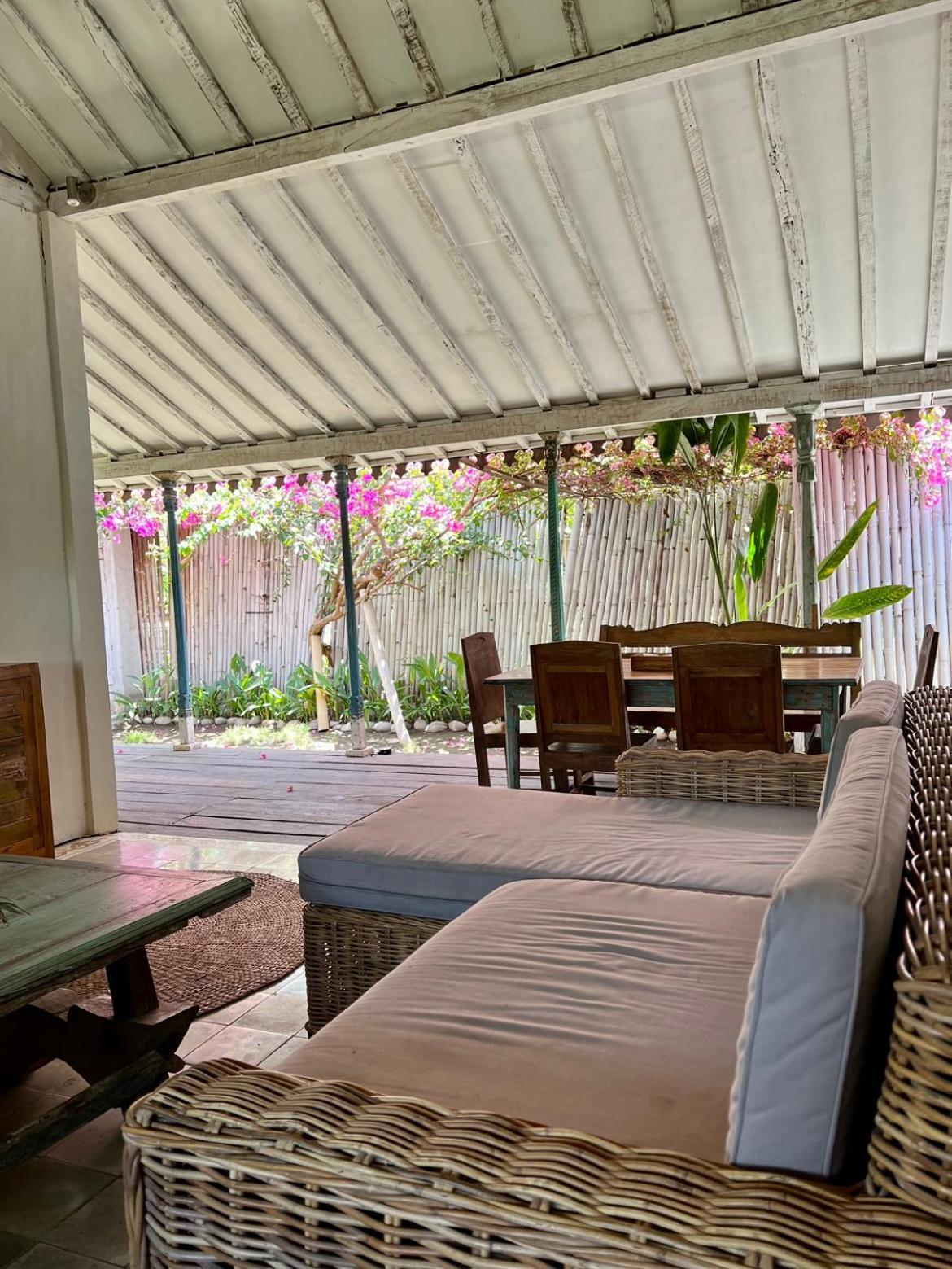 Captain Coconuts Gili Air Exterior foto