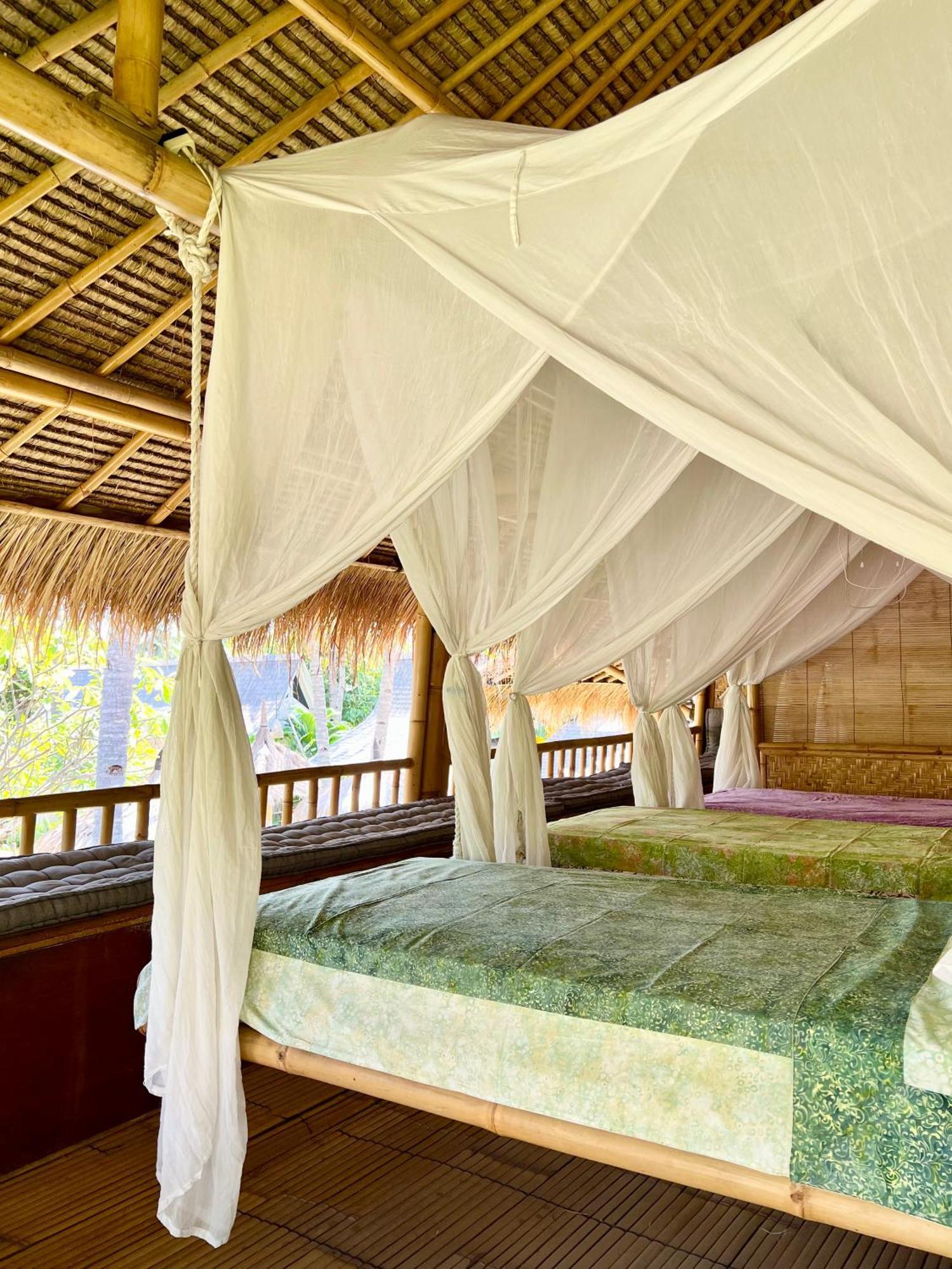 Captain Coconuts Gili Air Exterior foto
